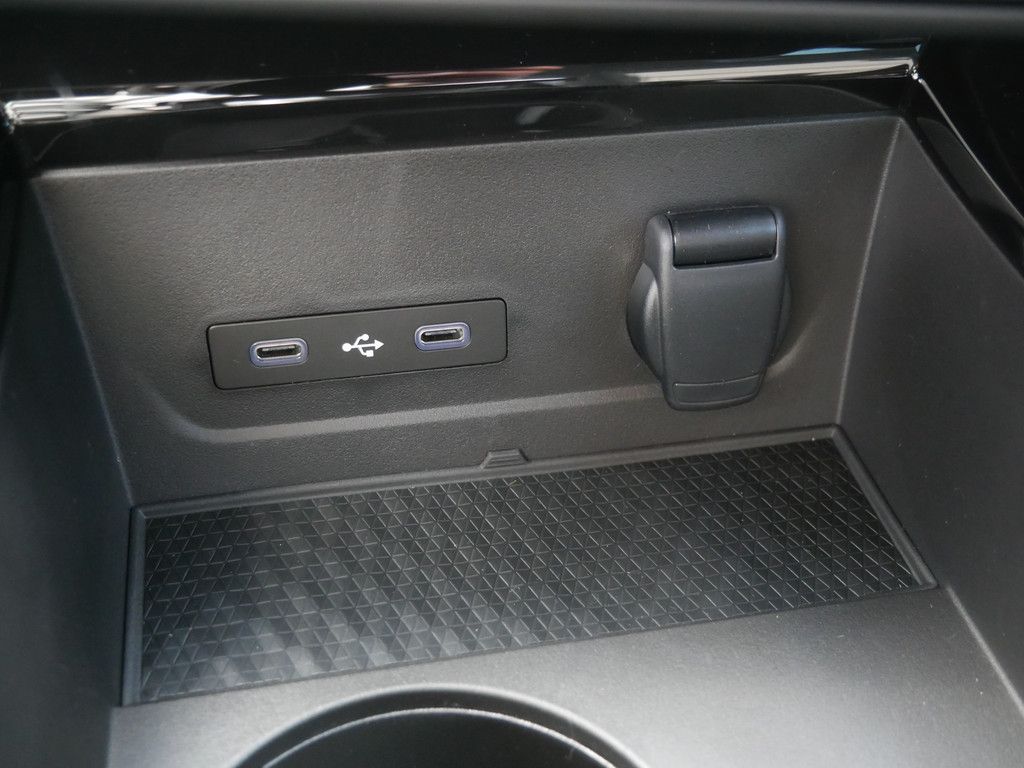 Fahrzeugabbildung Renault Austral Esprit Alpine Full Hybrid E-TECH 200