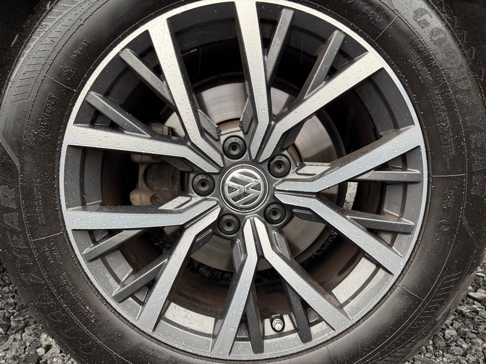 VW Tiguan Allspace 4Motion 7 Sitzer/Scheckheft – Foto 8