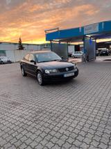 Volkswagen Passat 1,8 TÜV - VW Passat Variant von 1999