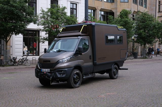 Iveco Daily 4x4 GREENLANDER Sherpa"Prototype" (#001)