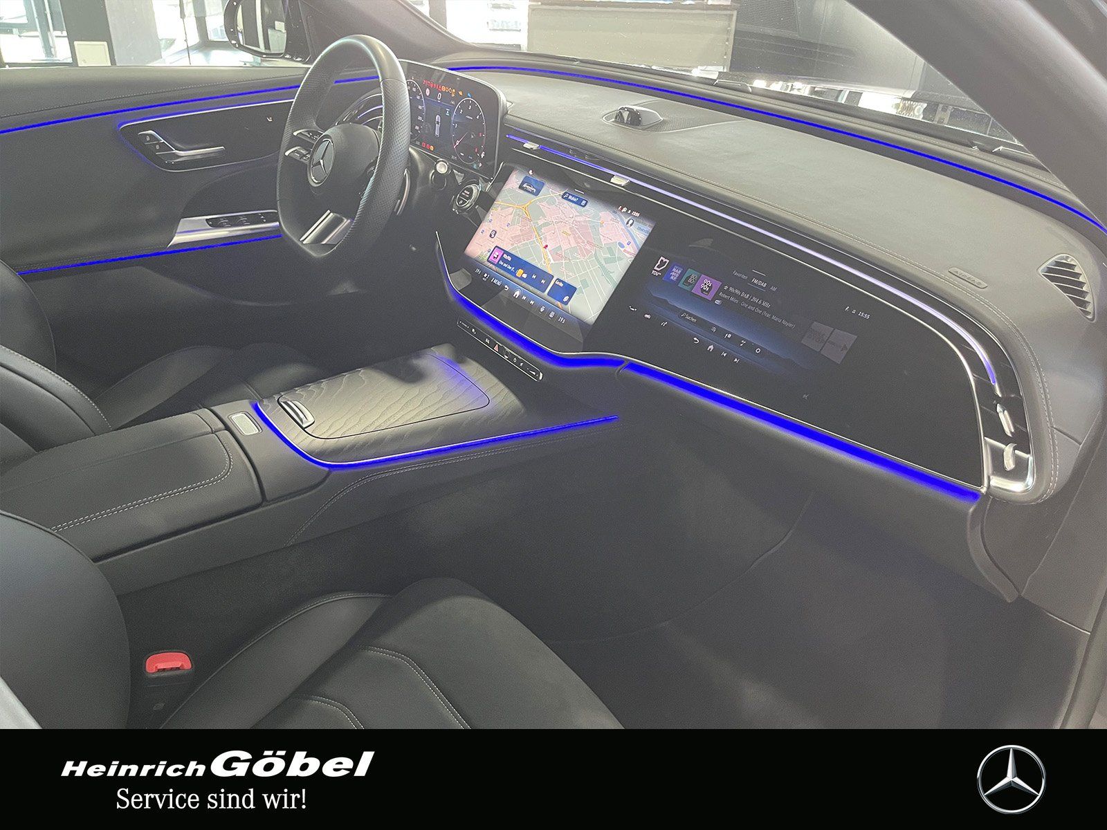 Fahrzeugabbildung Mercedes-Benz E 220 d T AMG+SUPERSCREEN+NIGHT+ KAMERA+CARPLAY