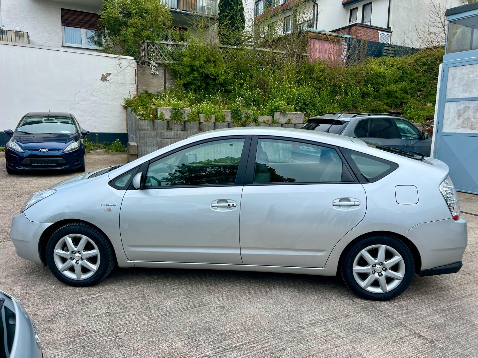 Toyota Prius Sol 1,5 Hybrid 57kW./162Tkm/1-Hand 1949 !!