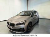 BMW 220 i Active Tourer Sport Line Aut. PDC v+h AHK - BMW 220 in Köln