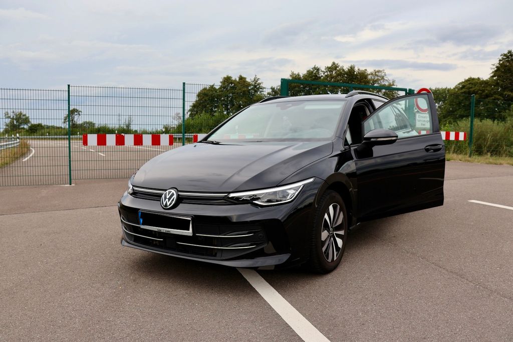 Image of Volkswagen Golf
