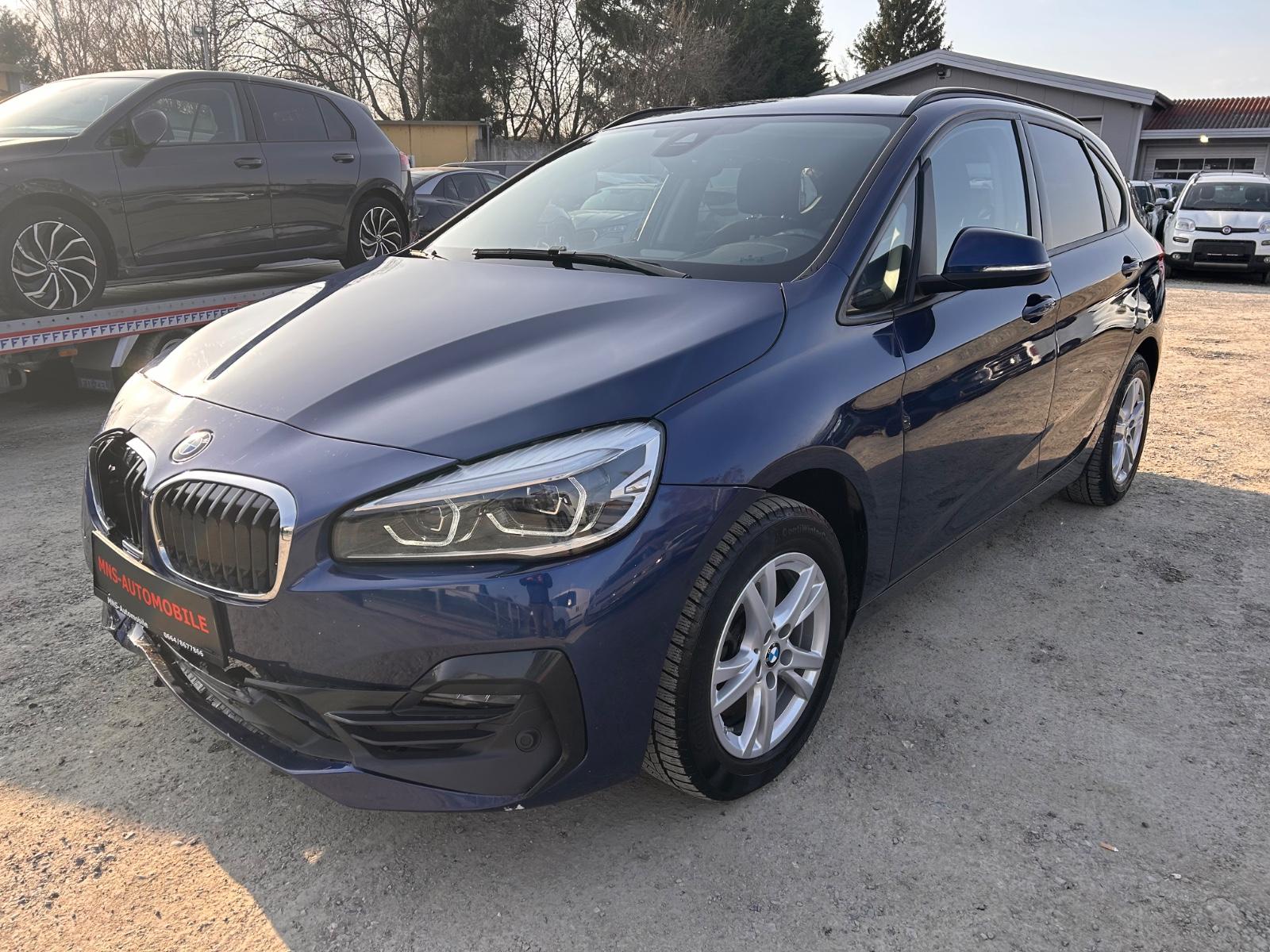 BMW 218 d xDrive Sport Line Teilleder Navi LED