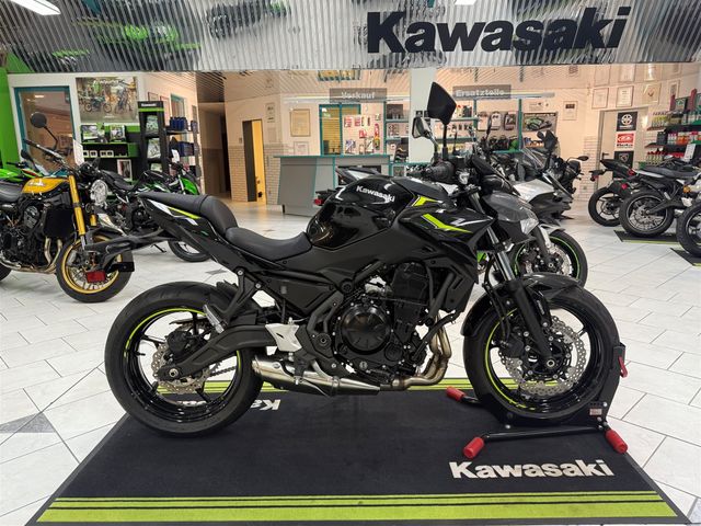 Kawasaki Z650 2025 4 Jahre Garantie