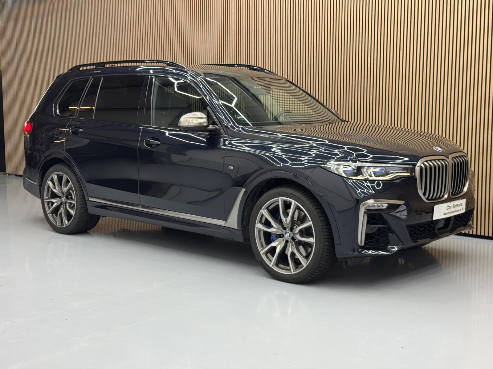 BMW X7 M50 d*B&W*Fond*Massage*Swarovski*360