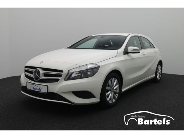 Mercedes-Benz A 180 BlueEfficiency Kamera SHZ Teilleder
