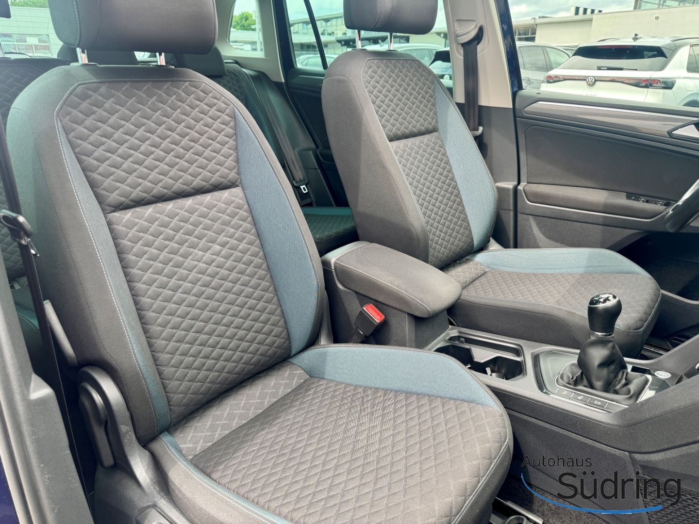 Tiguan 1,5 TSI IQ.Drive HUD AHK Navi LED ACC