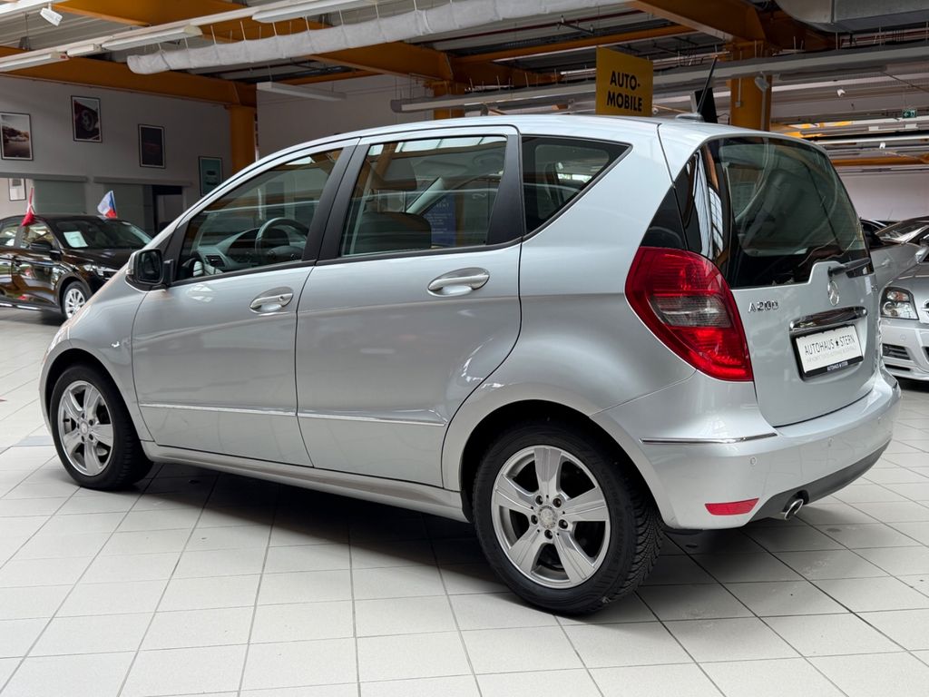 MERCEDES-BENZ A 200 CDI Avantgarde|Automatik|PDC|SHZ|Klima MERCEDES-BENZ A 200 CDI Avantgarde|Automatik|PDC|SHZ|Klima