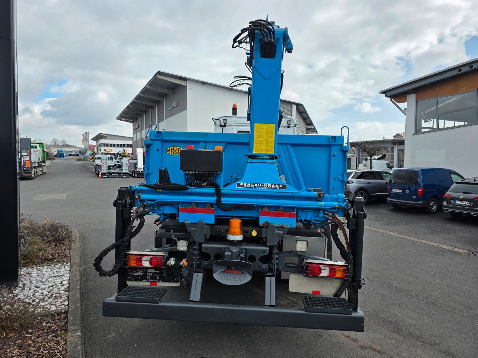 Fahrzeugabbildung Mercedes-Benz Arocs 1832 KK 4x2 Kran MKG HLK 116 A3 Funk