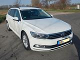 Volkswagen Passat 2.0 TDI DSG Comfort LED Sitzh. Serv.Neu - Volkswagen Passat: Se TDI
