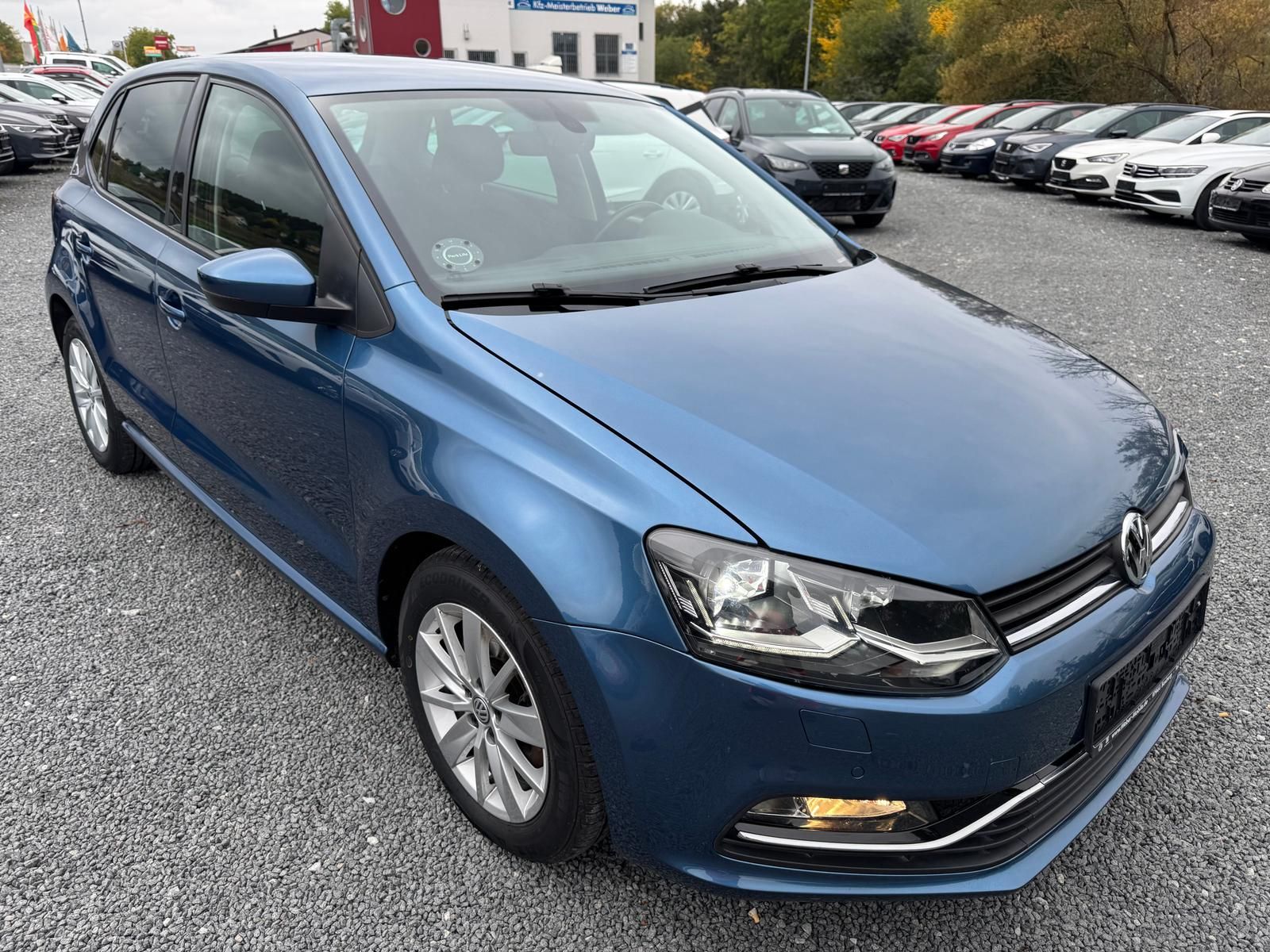VW Polo 1.2 TSI *HIGHLINE*PDCHI+VO*FRONT-ASSIST*SHZ