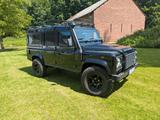 Land Rover Defender 110 TD4 Station Wagon E  - gebrauchte Land Rover Defender aus dem Jahr 2014