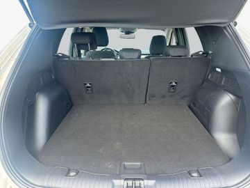 Ford Kuga - 9