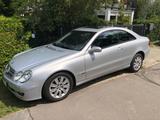 Mercedes-Benz CLK 200 KOMPRESSOR ELEGANCE Elegance - Mercedes-Benz CLK aus dem Jahr 2009
