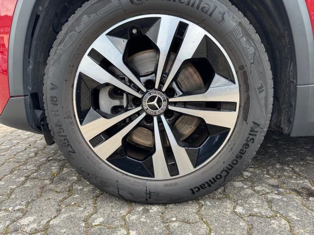 GLA 250 e Progressive Navi Panorama AHK Business