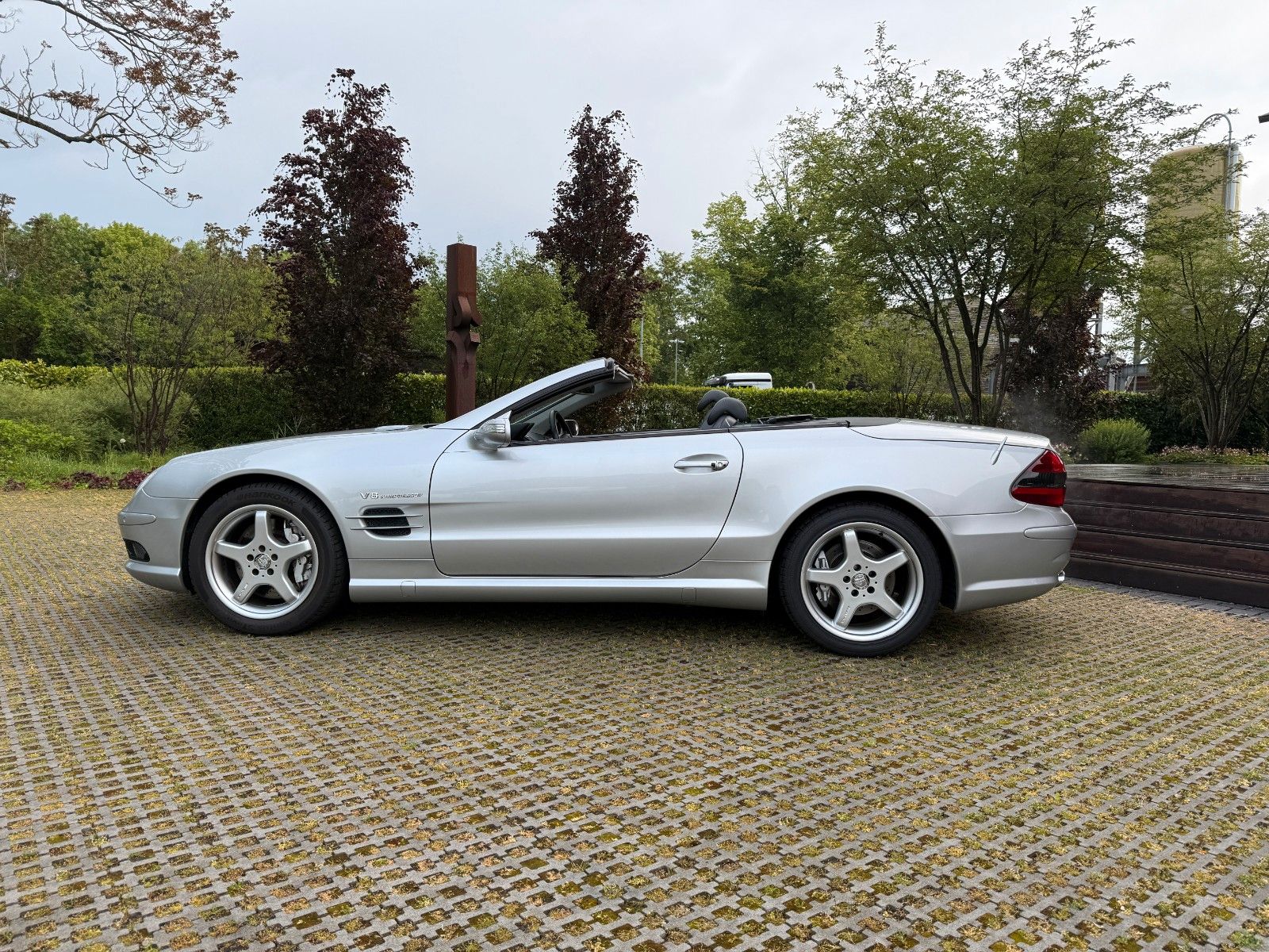Fahrzeugabbildung Mercedes-Benz SL 55 AMG