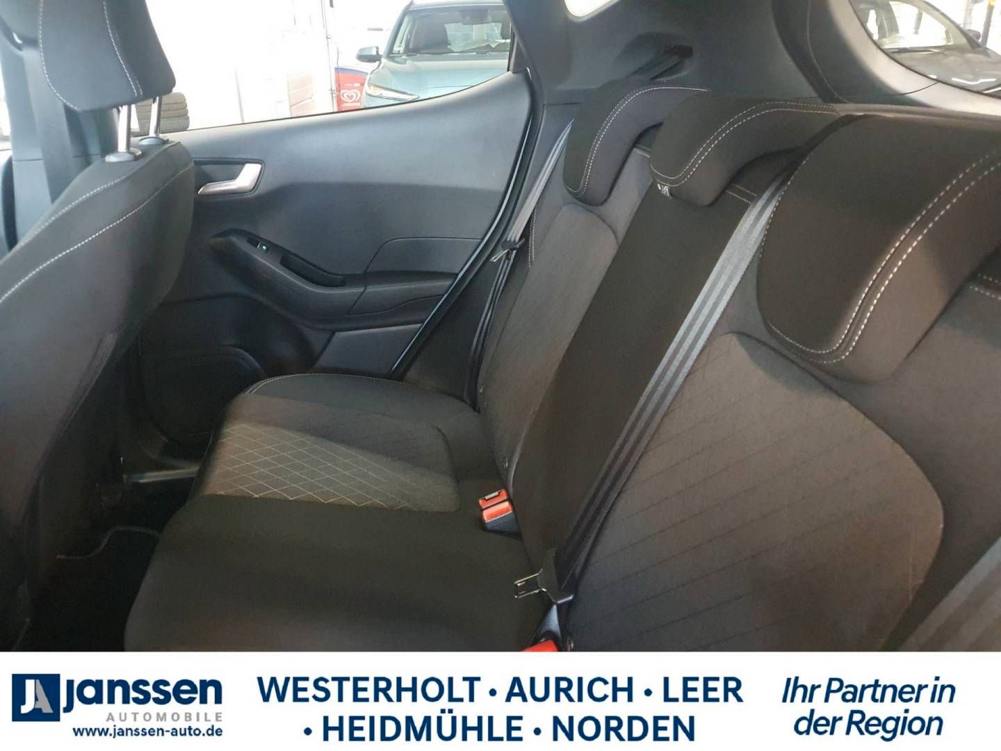 Fahrzeugabbildung Ford Fiesta 1.0 Ecoboost Titanium X