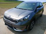 Kia Niro 1.6 GDI Hybrid Edition 7 - Kia Niro: Edition 7