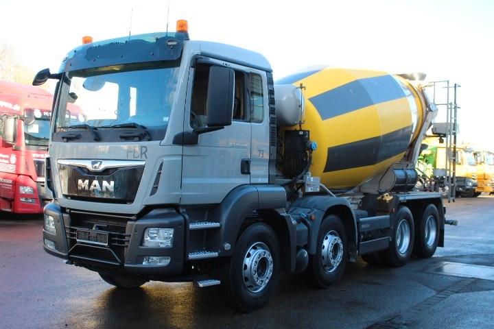 MAN 35.420 B 8x4, mit Stetter AM 9 FHC, Hypoidachsen