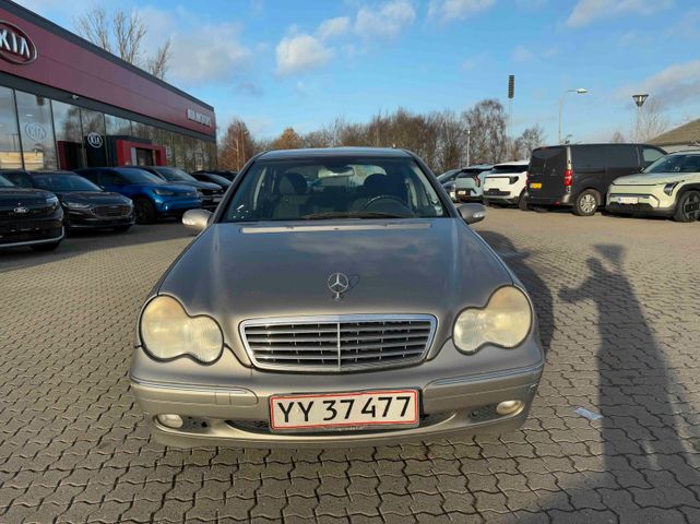 Mercedes-Benz C 270 2,7 170 PS aut avantgarde