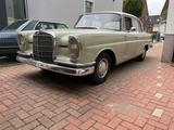 Mercedes-Benz Mercedes W111 Heckflosse guter Zustand 220... - Mercedes-Benz 220: Heckflosse