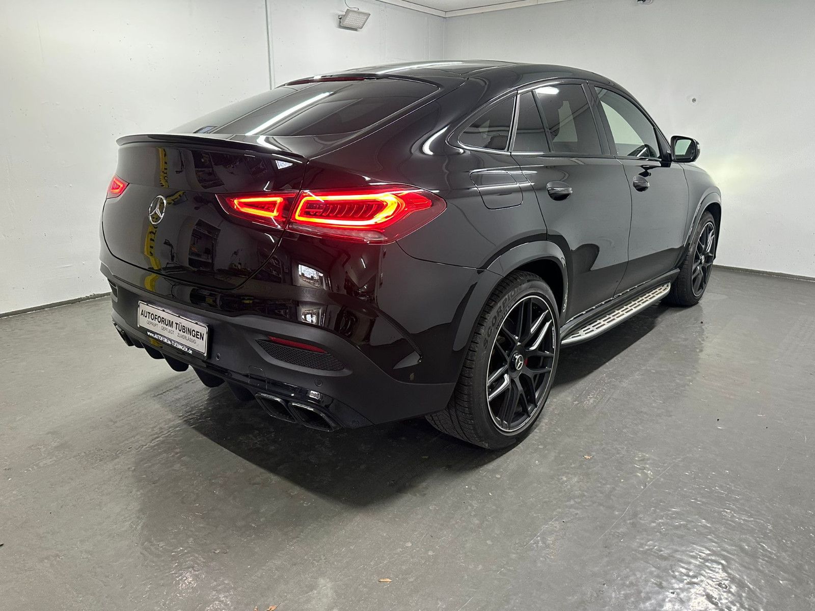 Fahrzeugabbildung Mercedes-Benz GLE 63 4MATIC+ *PANORAMA*HEADUP*KEGO*