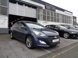 Hyundai i30 cw blue Premium*AUTOM*PANO*NAV*KAM*SHEFT* - Hyundai mit Diesel-Antrieb: Kombi
