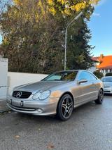 Mercedes-Benz Mercedes CLK 200/Rostfrei/TÜV 27/Sternenhi... - Mercedes-Benz CLK 200 in München