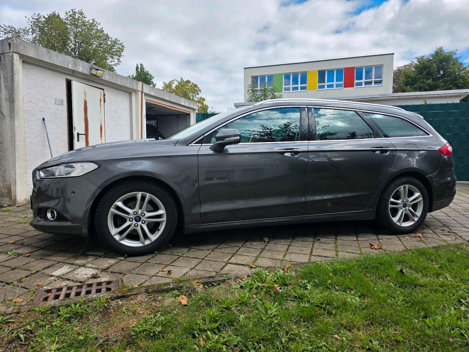 Ford Mondeo 2014 — engine 179 HP (132kW)