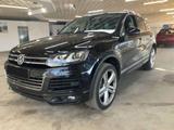Volkswagen Touareg 4.2 V8 TDI R-Line *Navi| Pano| Kamera* - gebrauchte VW Touareg aus dem Jahr 2013