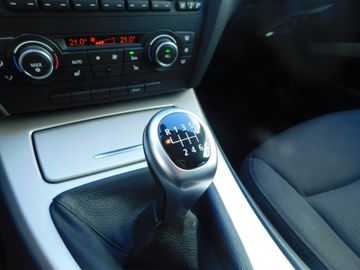BMW 318 - 12