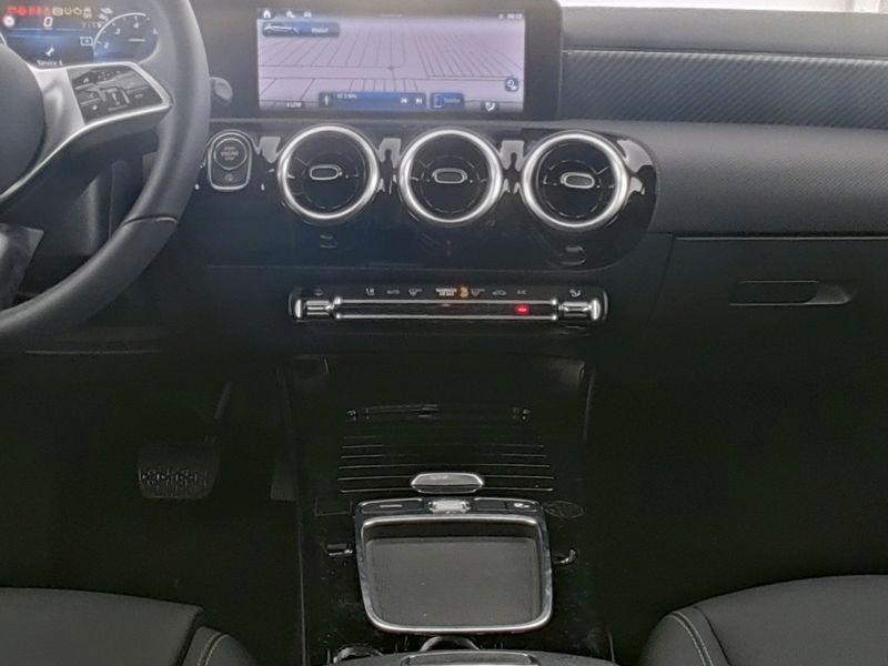 Mercedes-Benz A-Class LED/NAVI/KAMERA, миниатюра 5