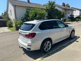 BMW X5 xDrive30d - - BMW X5: Weiß
