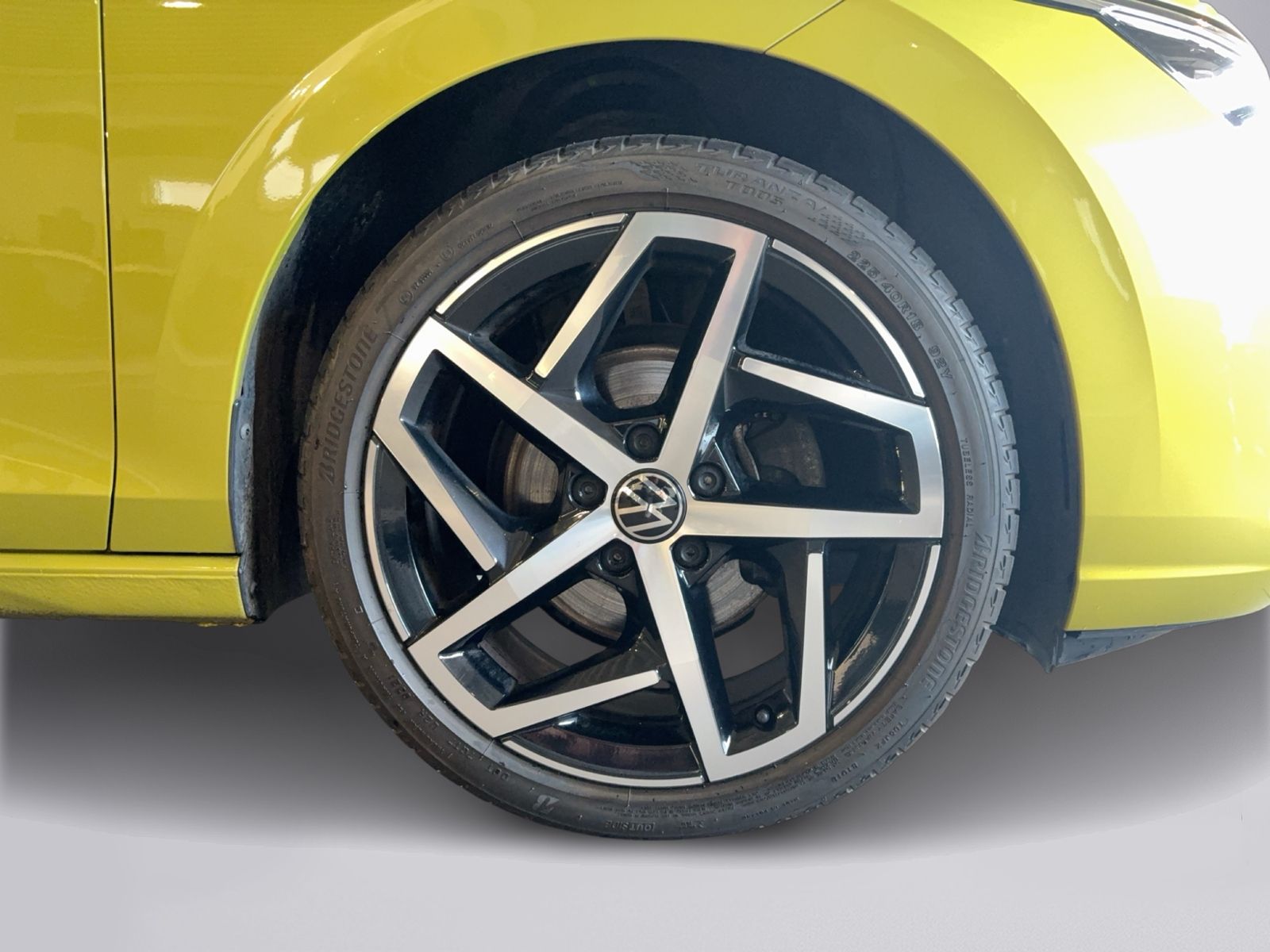 Golf VIII 1.5 TSI Style RFK,NAV,SHZ,LED+.