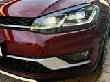 Volkswagen Golf Alltrack 2.0TDI 4Motion*DSG*LED*Virtual*ACC - Volkswagen Golf: Alltrack