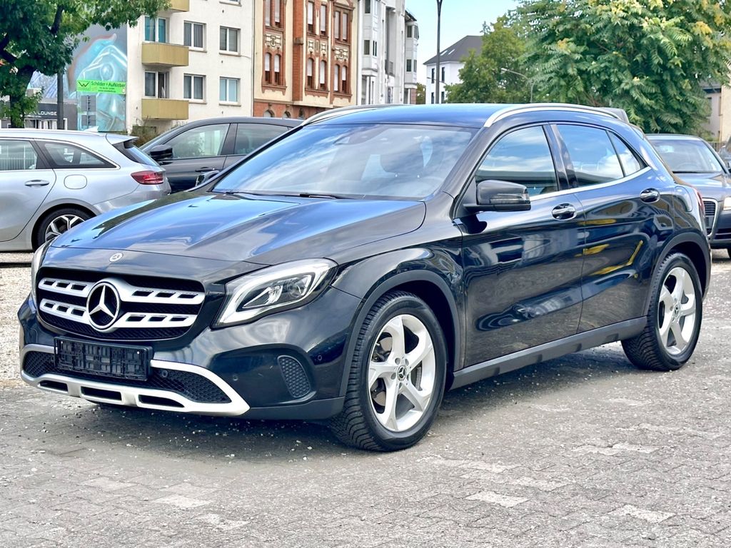 Image of Mercedes-Benz GLA 200