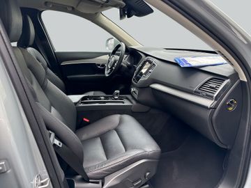 Volvo XC90 - 12