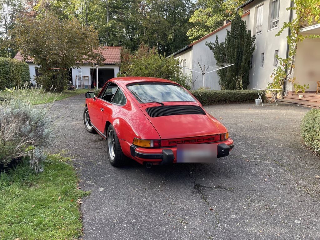 PORSCHE 911 1980