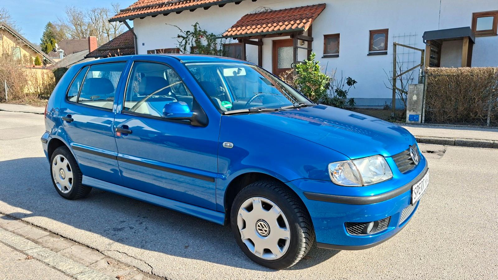 Volkswagen Polo 1,4i Comfortl.Automatik SHZ 2AB ABS TÜV2/28
