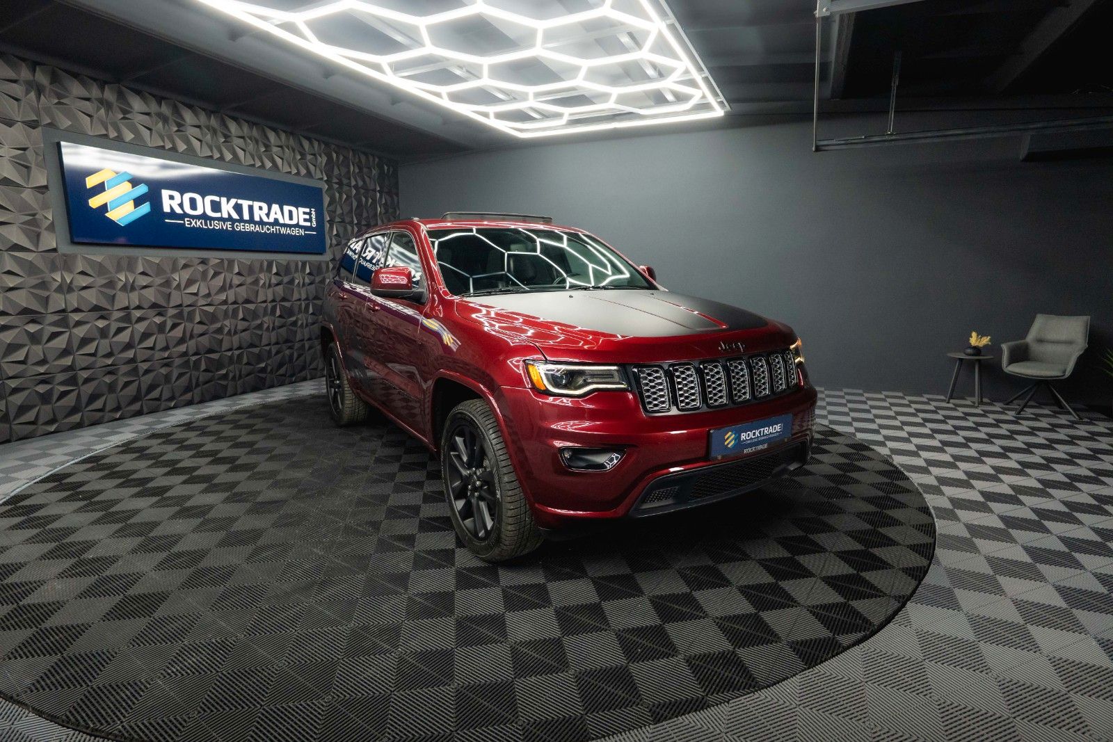Fahrzeugabbildung Jeep Grand Cherokee 3.6 4x4 Altitude *Pano*CarPlay*