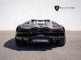 Lamborghini Revuelto V12 MY25 CARBON CORSA-TEX PASSENGER-DIS - schwarze Lamborghini Revuelto
