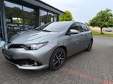 Toyota Auris Hybrid Team D AUTOMATIK - Toyota Auris aus 2019