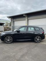 BMW iX1 xDrive30 - M Sportpaket - BMW iX1 von privat
