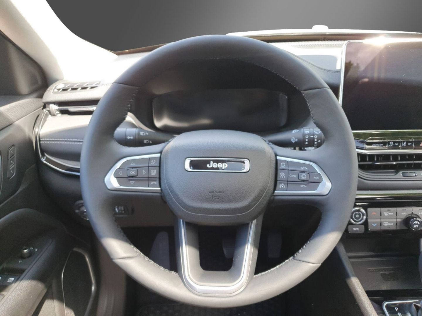 Fahrzeugabbildung Jeep Compass 1.5 MHEV ''Summit'' PANORAMADACH SOFORT