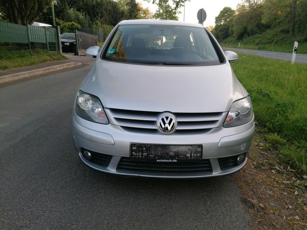 Volkswagen Golf Plus,Tempom.Klimatr.TÜVnagelneu.8fachber.