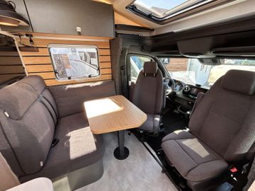 HYMER  ERIBA  HYMERCAR ML-T Xperience 570 CLESANA SOLAR LED Winterpaket