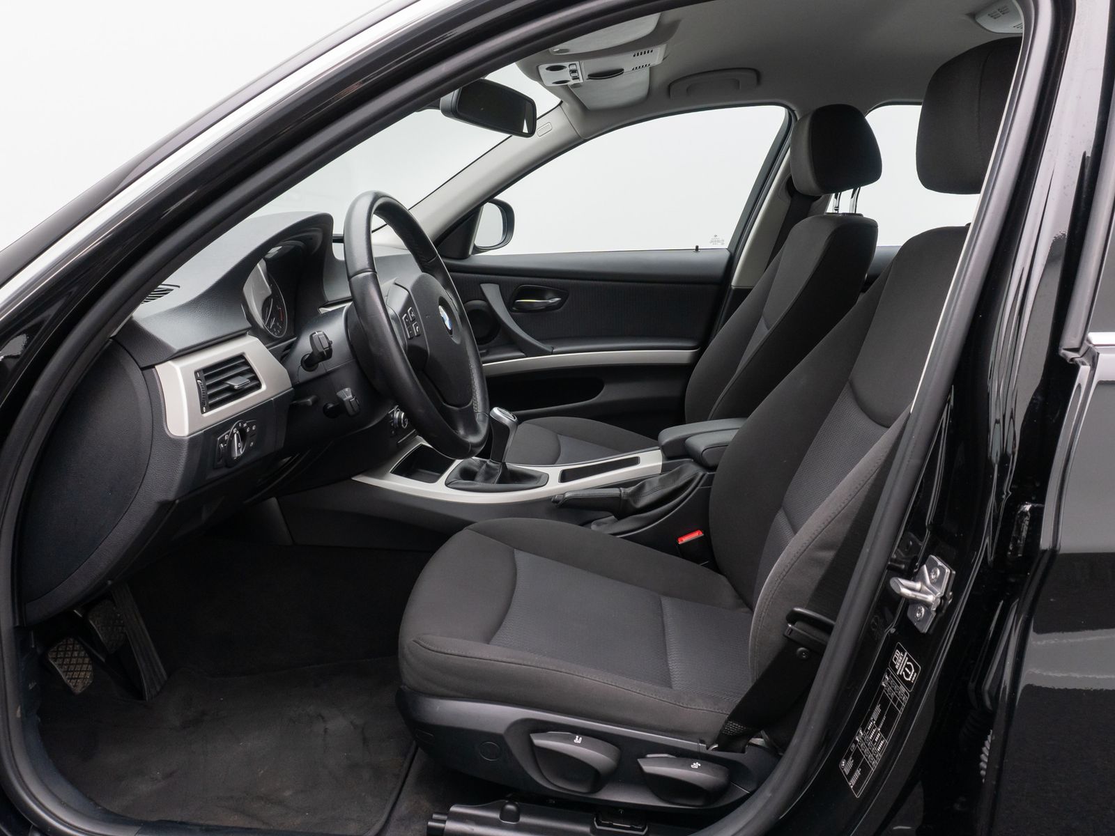 Fahrzeugabbildung BMW 316d Touring PDC KlimaAut Tempomat Multilenkrad