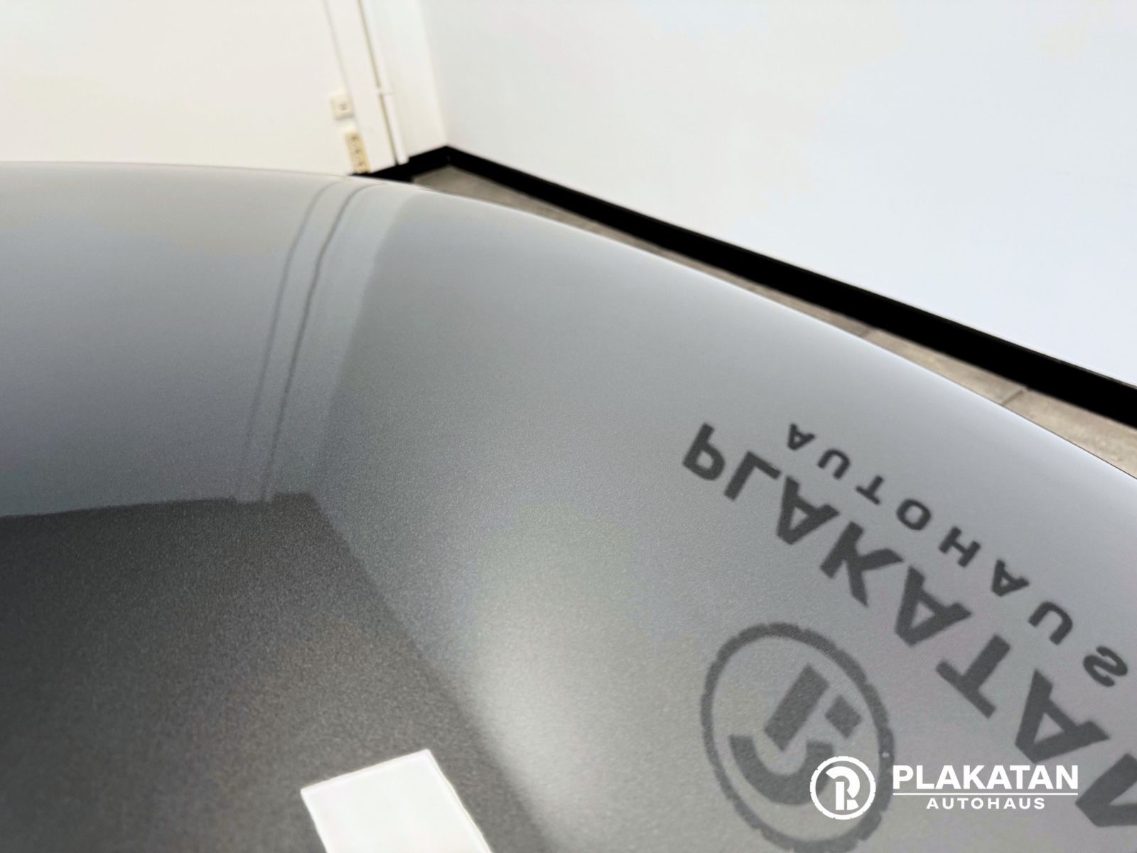 Fahrzeugabbildung Volkswagen Touran Zahnriemen Neu, Parksensoren, TÜV Neu,